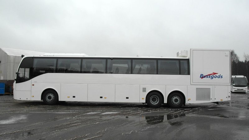 Tavaraperäbussit